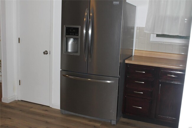 Building Photo - 12823 Calamaide Ct