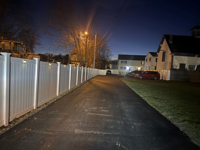 Night View From Street - 86 Central St