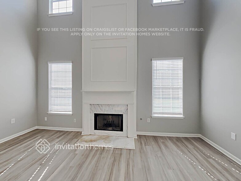 Building Photo - 1301 Cochran Crossing