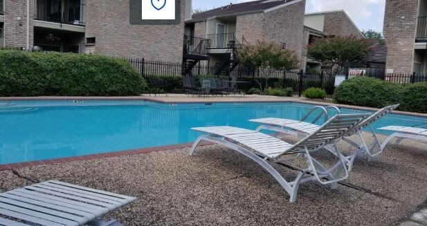 Building Photo - 8100 Cambridge St