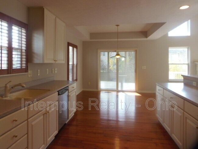 Building Photo - 516 Ironhorse Dr