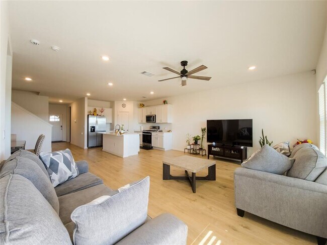 Building Photo - 2333 March Hare Trce