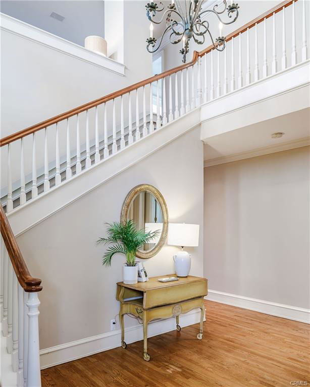 Building Photo - 922 Duncan Ave