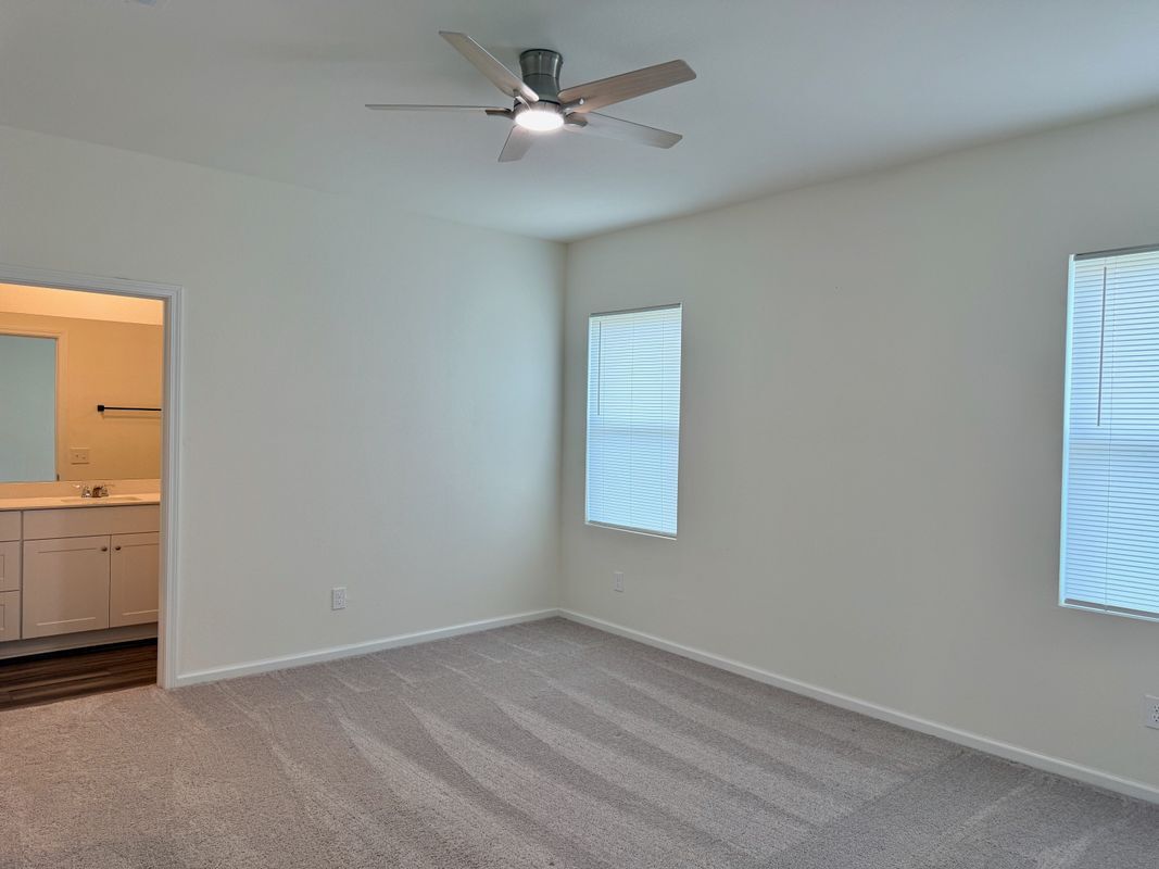 Building Photo - 31238 Williams Lndg St