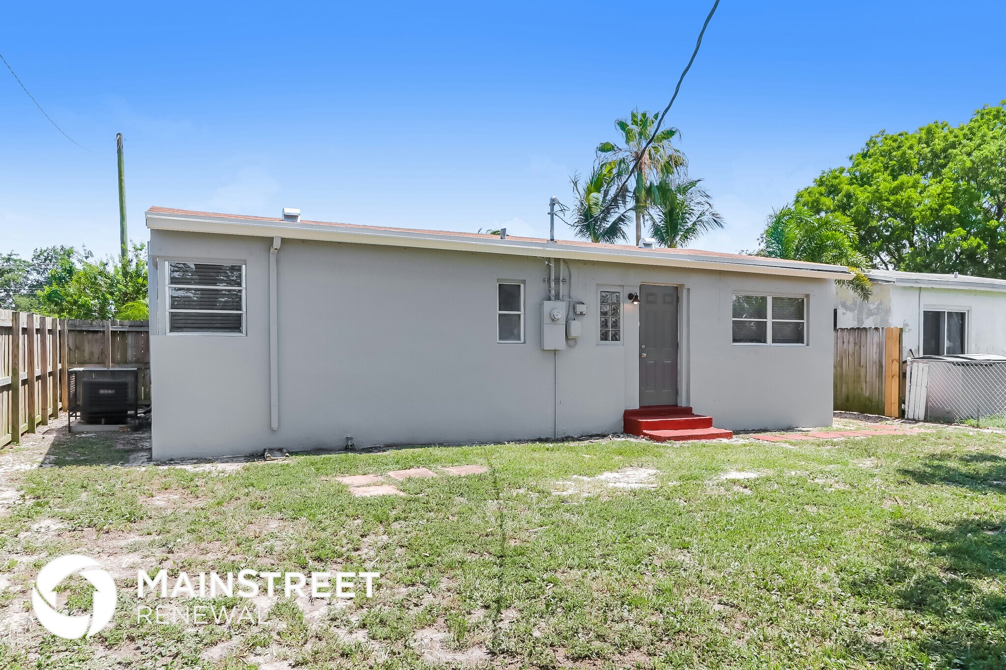 Building Photo - 151 NE 51st St