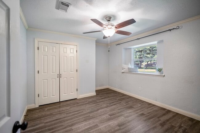 Building Photo - 2411 Orange St