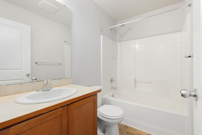 Building Photo - 22618 7th Pl W