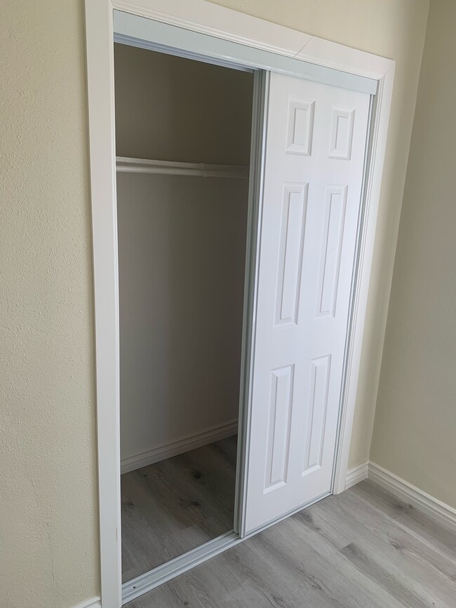 Building Photo - 2228 Thurman Ave