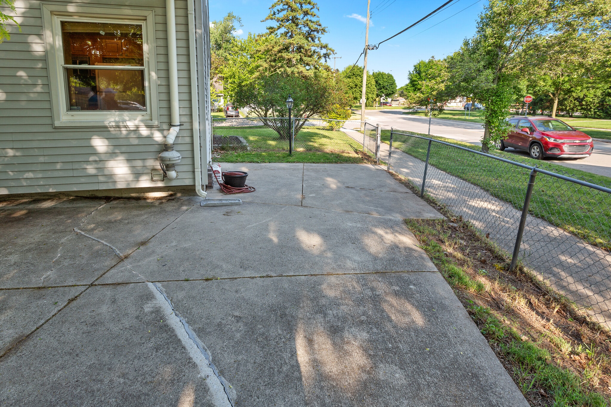 Building Photo - 3403 Woodland Ave