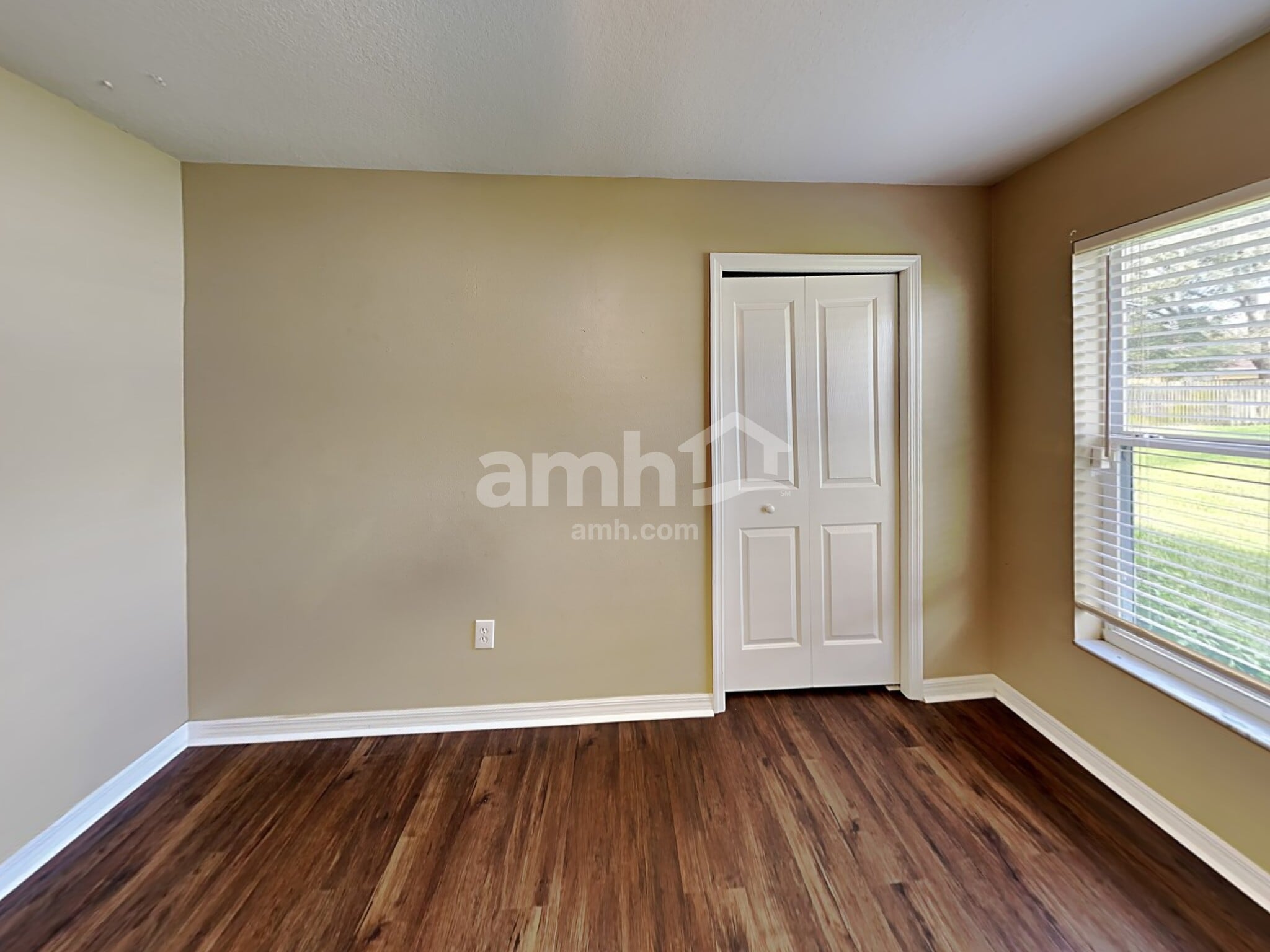 Building Photo - 1531 Kish Blvd