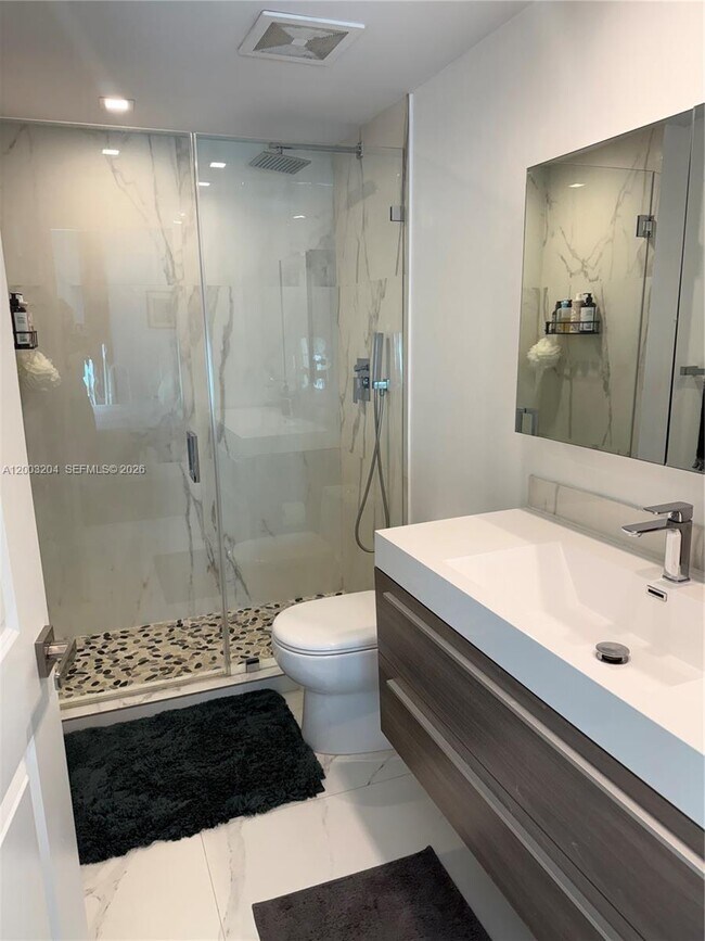 Building Photo - 1250 S Miami Ave