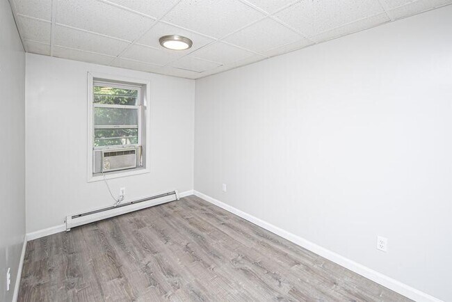 Building Photo - 25 Harrison Ave