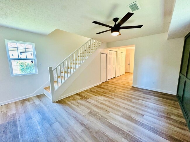 Building Photo - Completely renovated 3BR house in Shelby P...