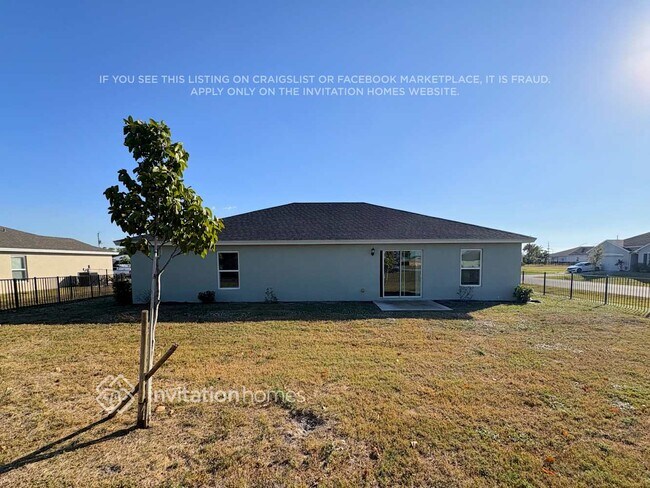 Building Photo - 25064 Esmeralda Ct