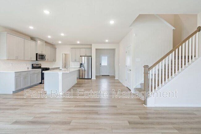 Building Photo - 7010 Shale Loop