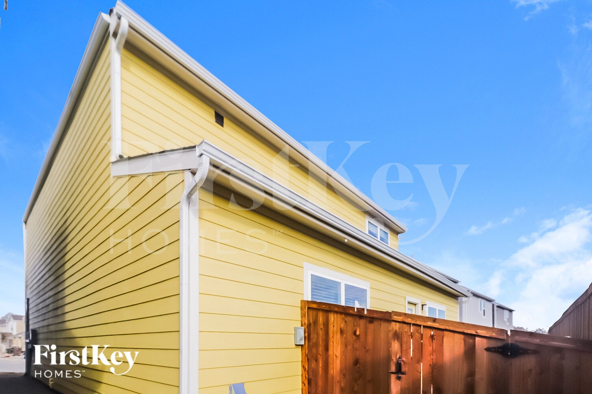 Building Photo - 334 Niki Dr