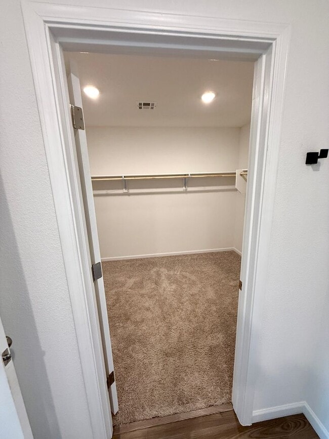 Building Photo - Spacious 4 Bedroom Home with Solar & Modern Upgrades- Available Now!