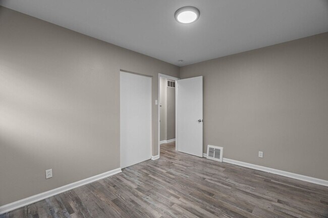 Building Photo - Charming 3-Bedroom, 1-Bath Single-Family Home