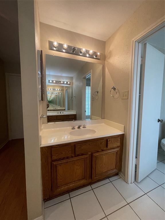 Building Photo - 9126 Elk Bend Dr