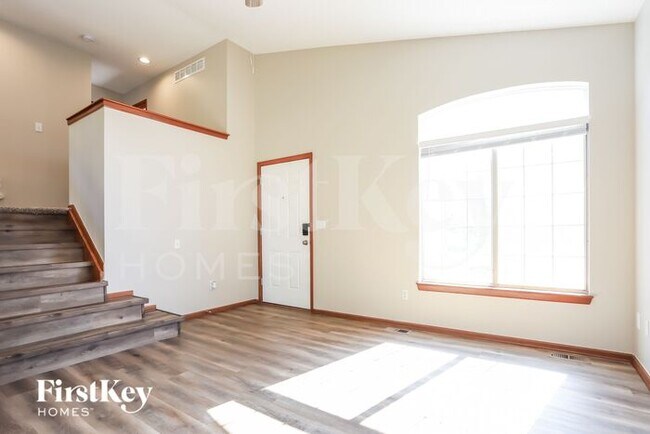 Building Photo - 8870 Clover Meadow Ln