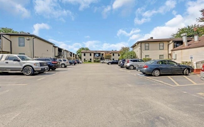 Building Photo - 6161 Reims Rd