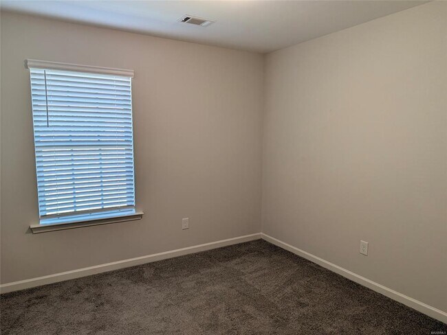Building Photo - 133 Dawson's Ml Dr