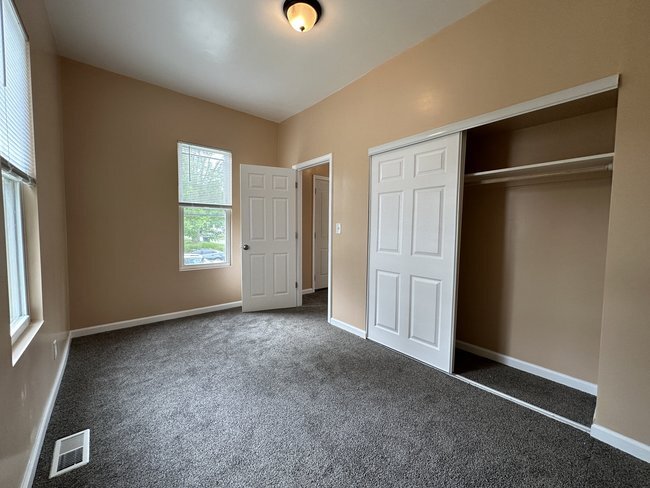First Floor Bedroom 2-1 - 697 Allyn St