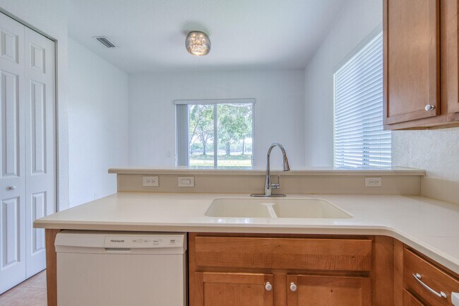 Building Photo - 139 2 Pine Dr