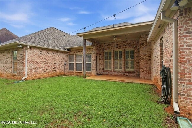 Building Photo - 143 Sonnett Cir