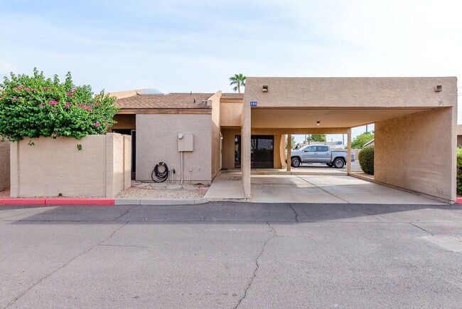 Building Photo - 2041 N 87th Way