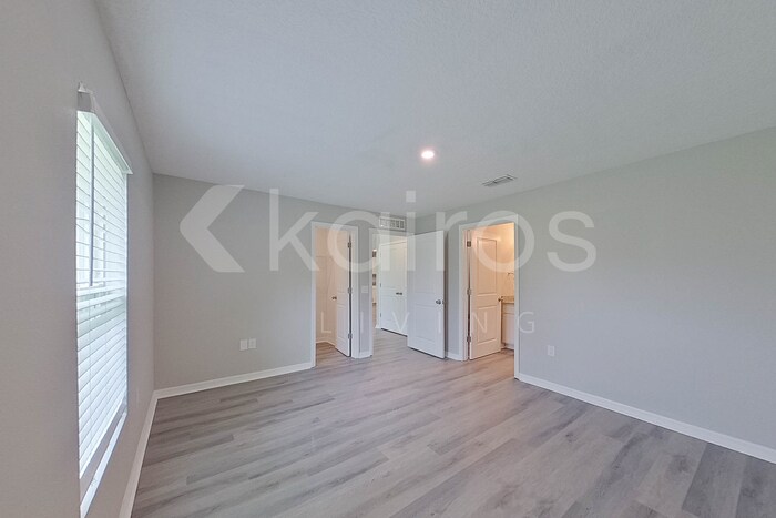 Building Photo - 8035 100th Ave