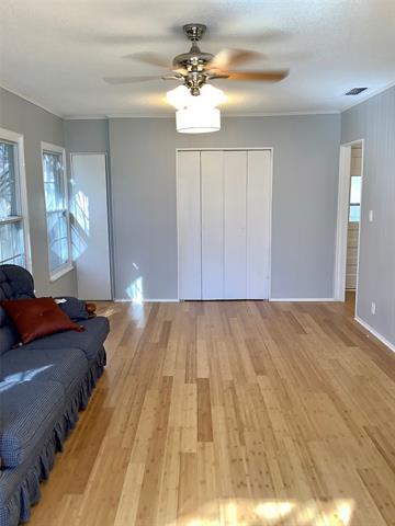 Building Photo - 213 Donald St