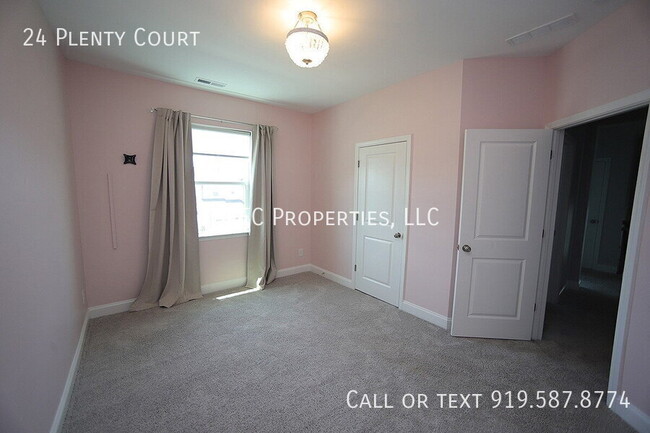 Building Photo - 24 Plenty Ct