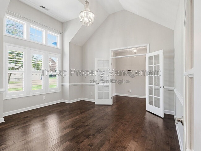 Building Photo - 8029 Crookneck Dr