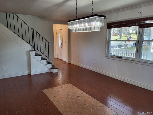 Building Photo - 20 Scott Dr