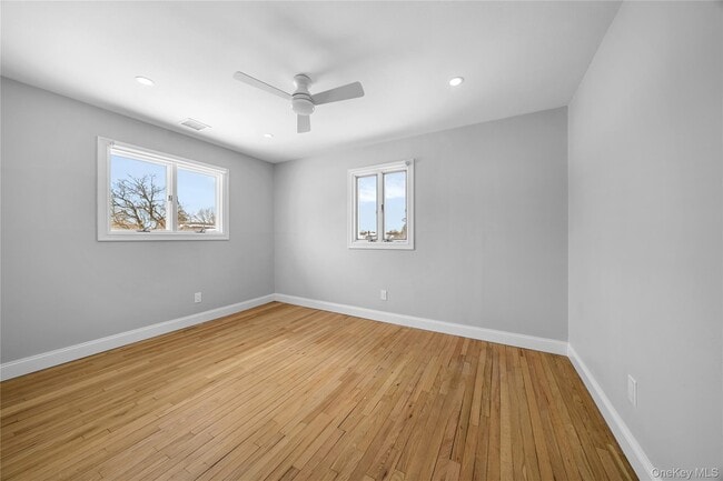 Building Photo - 89 Harvest Ln