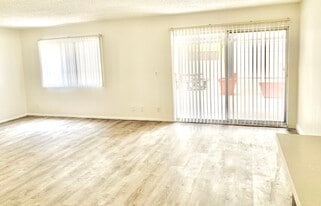 Building Photo - 1707 Pacific Coast Hwy