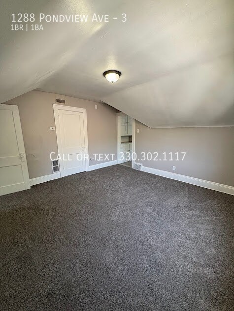 Building Photo - 1288 Pondview Ave