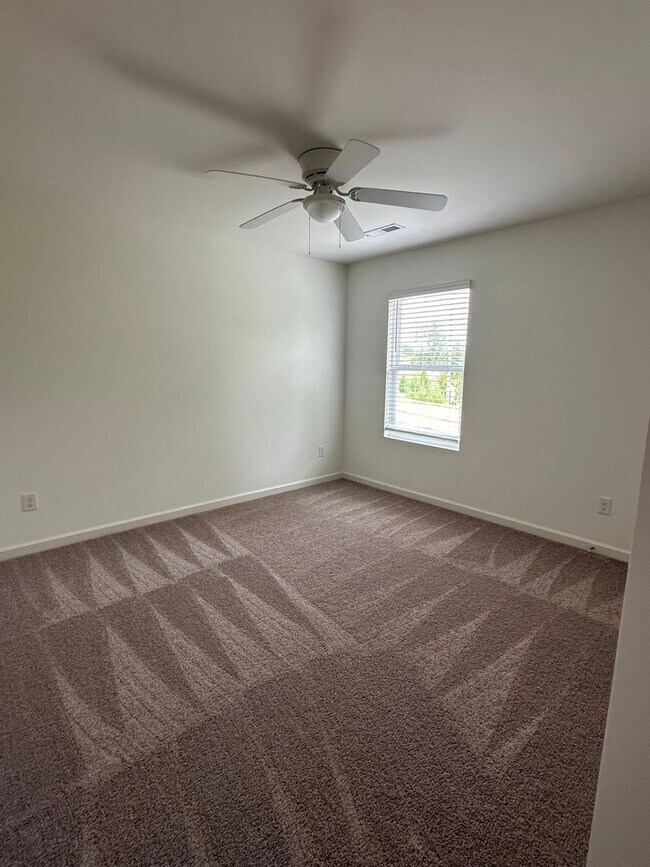 Building Photo - Spacious Family Home in Chelsea Park - Coming Soon