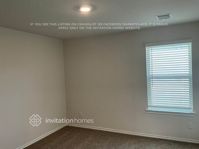 Building Photo - 3909 Amethyst Dr