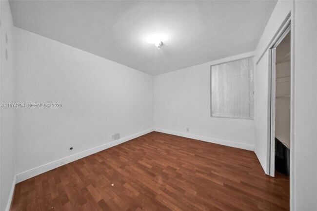 Building Photo - 1853 SW 17th St