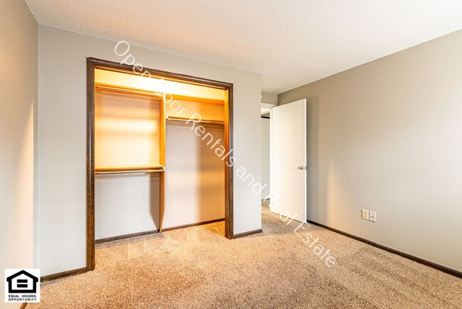 Building Photo - 4111 Harris Rd