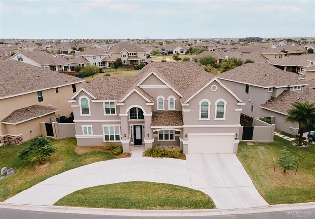 Building Photo - 4700 Ensenada Ave