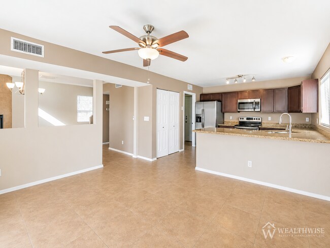 Building Photo - Spacious 3-Bedroom, 3-Bath Home in North Ranch with Community Pool & Amenities