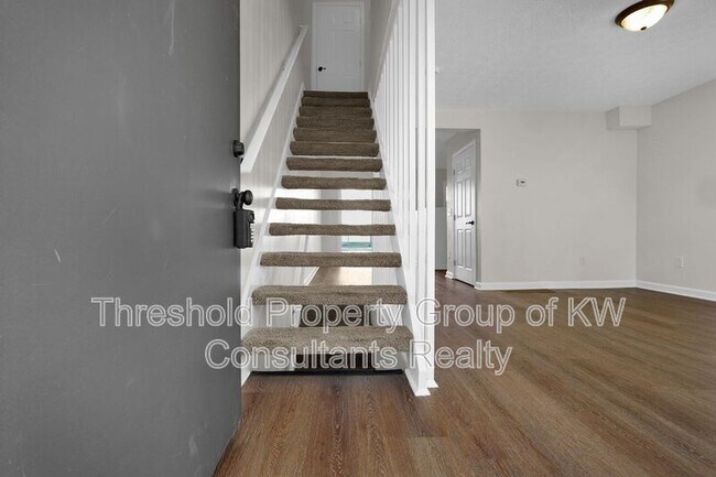 Building Photo - 3672-3678 Arnelle Road