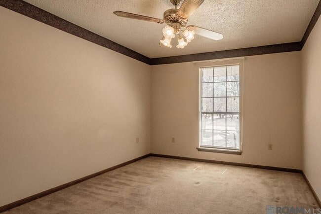 Building Photo - 14823 Stoneberg Ave