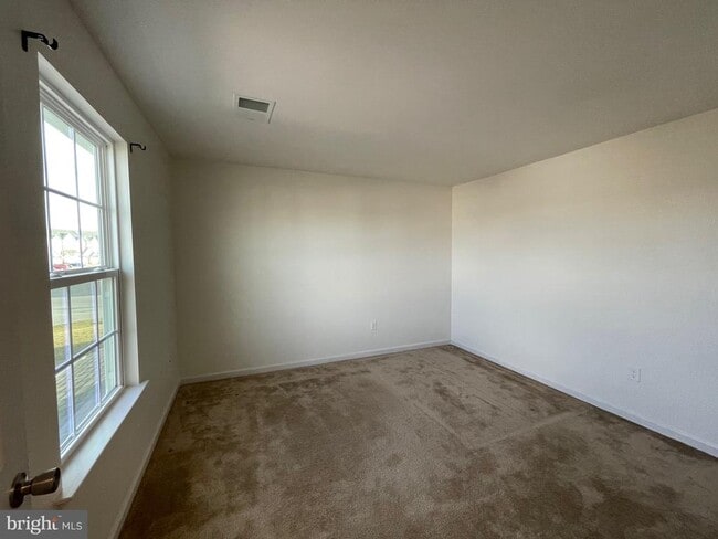 Building Photo - 103 Alexandreas Ct