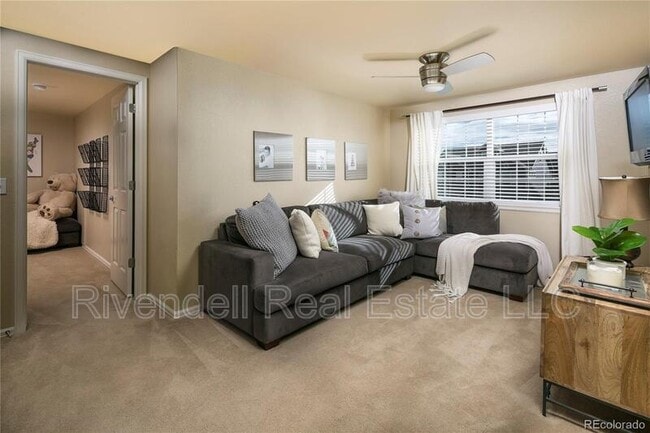 Building Photo - 3633 Desert Ridge Cir
