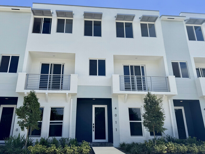 Building Photo - The Addison in Palmetto Bay | Townhomes