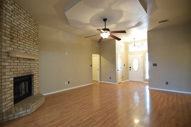 Building Photo - 5301 Williams Dr